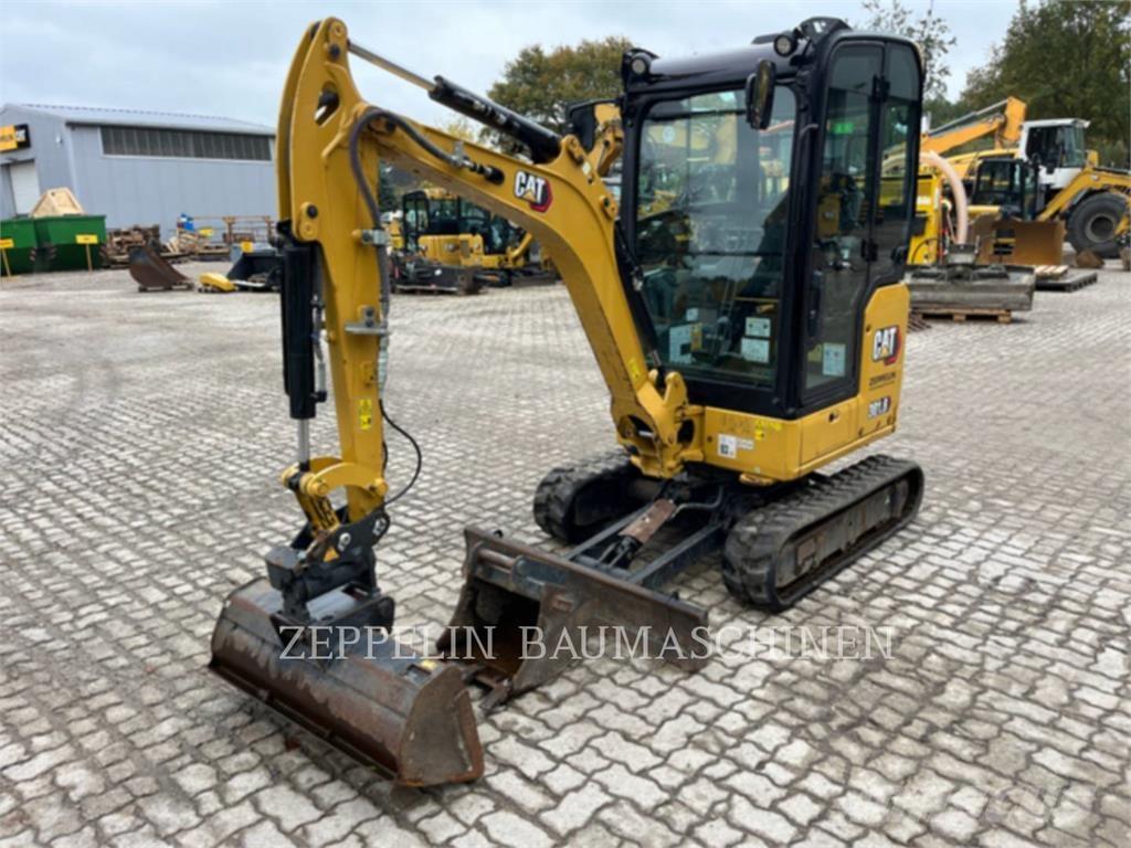 CAT 301.8-05A Lánctalpas kotrók