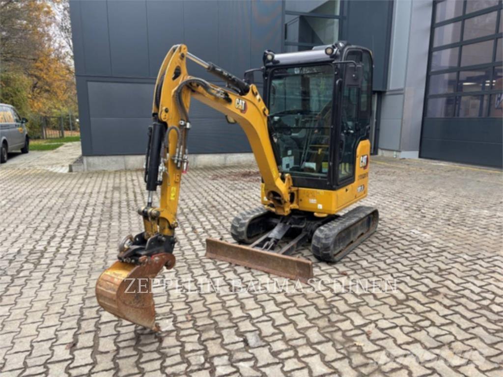 CAT 301.8-05A Lánctalpas kotrók