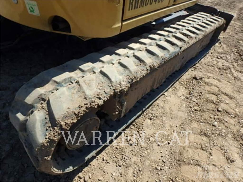 CAT 302 Lánctalpas kotrók