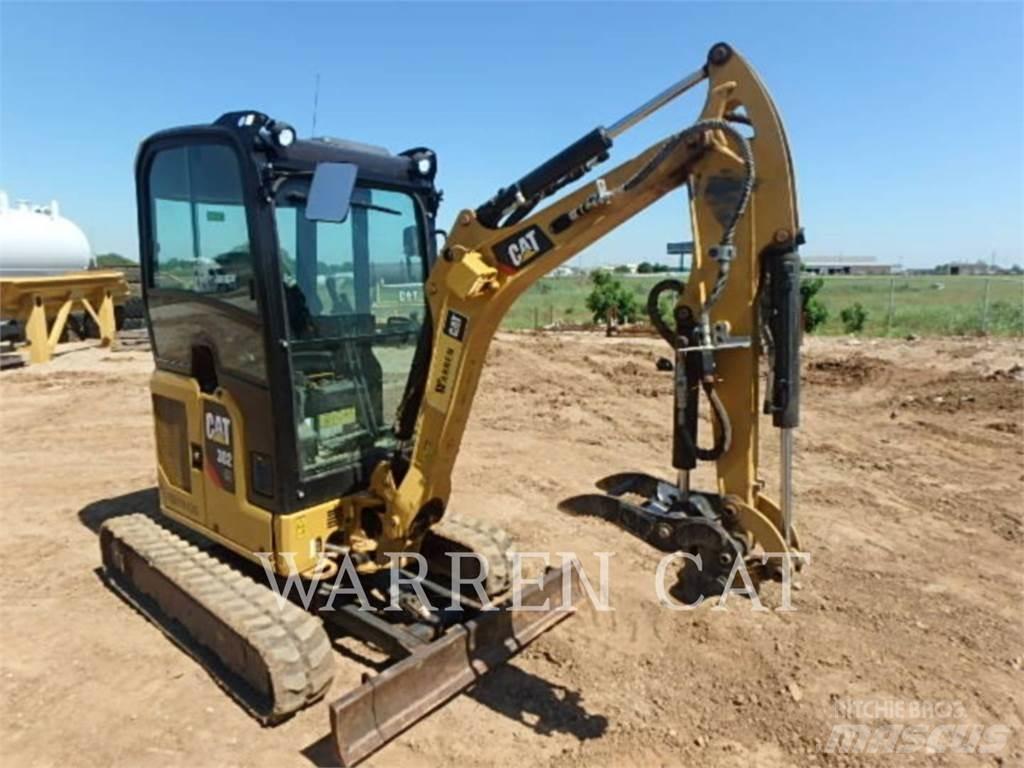 CAT 302 Lánctalpas kotrók