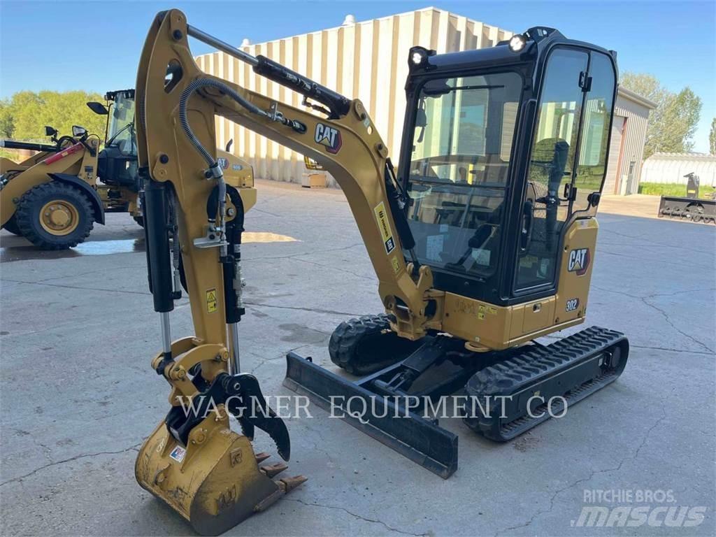 CAT 302 Lánctalpas kotrók