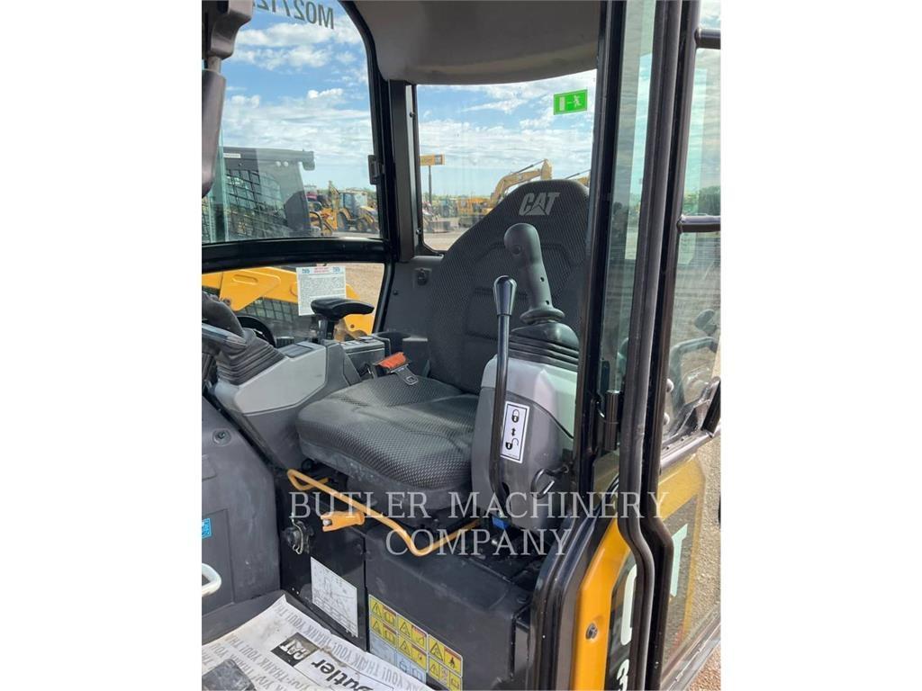 CAT 302-05A CR Lánctalpas kotrók