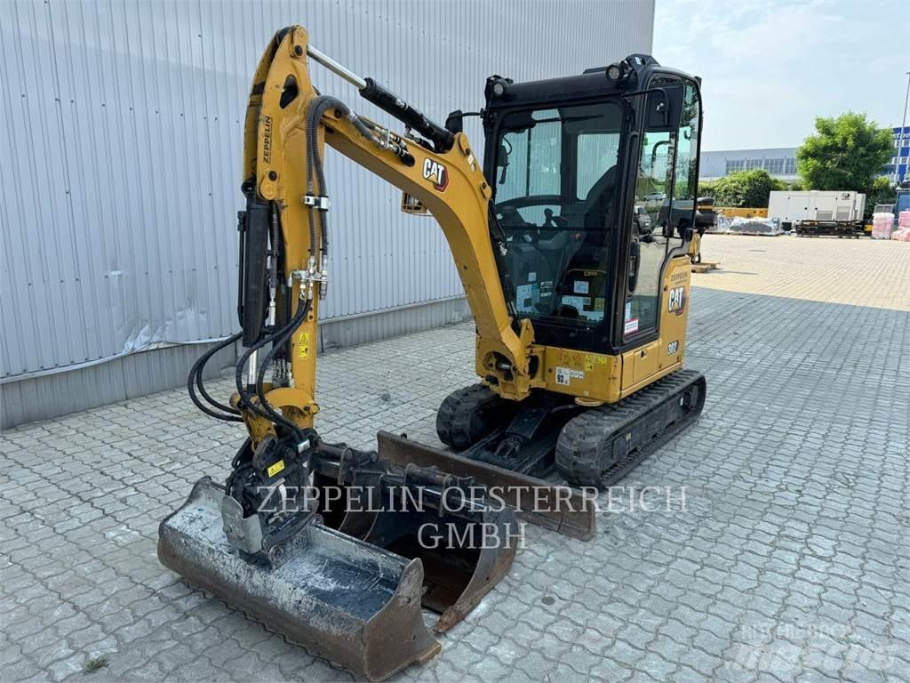 CAT 302-05CR Lánctalpas kotrók