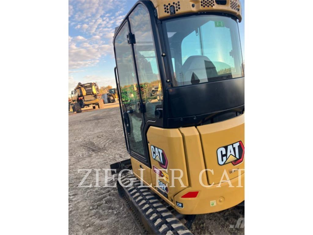 CAT 302-05CR Lánctalpas kotrók