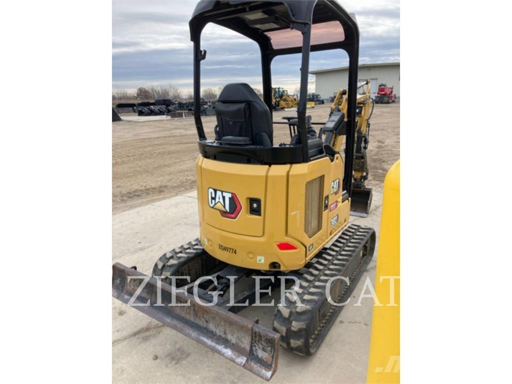 CAT 302-05CR Lánctalpas kotrók