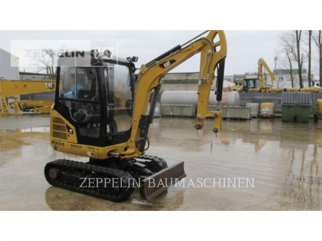 CAT 302.4D Lánctalpas kotrók