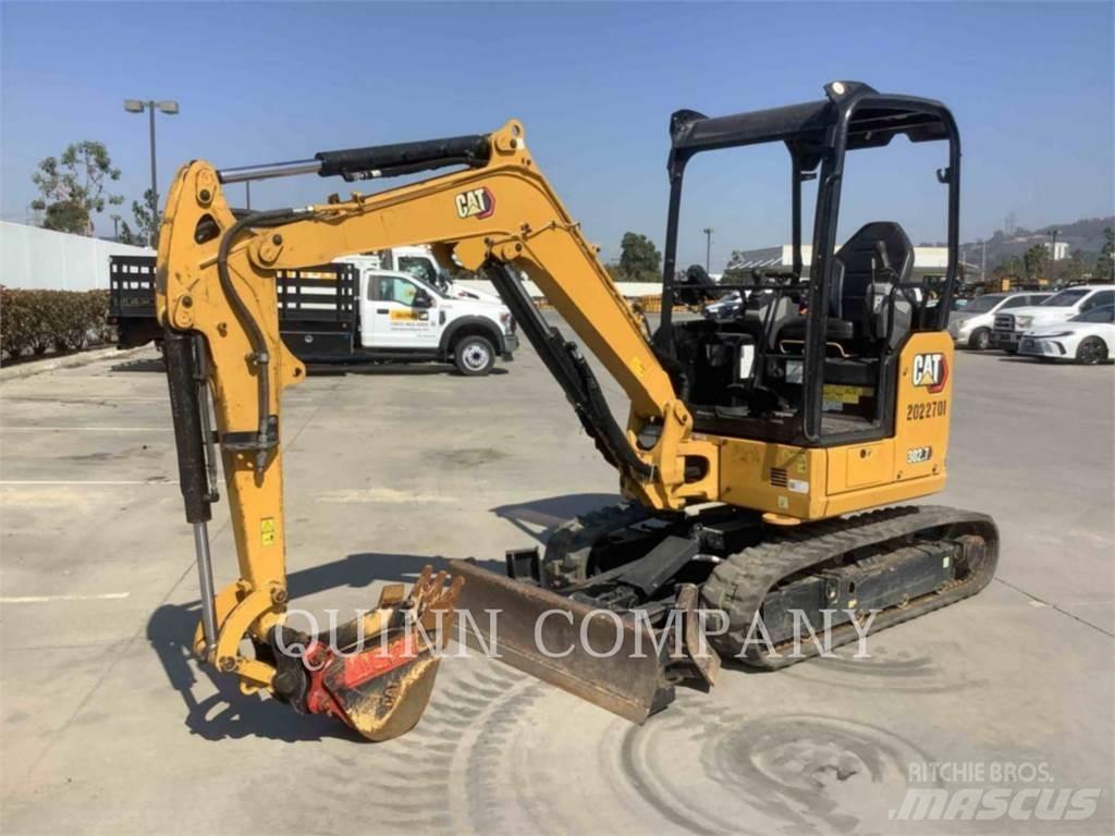CAT 302.7 Lánctalpas kotrók