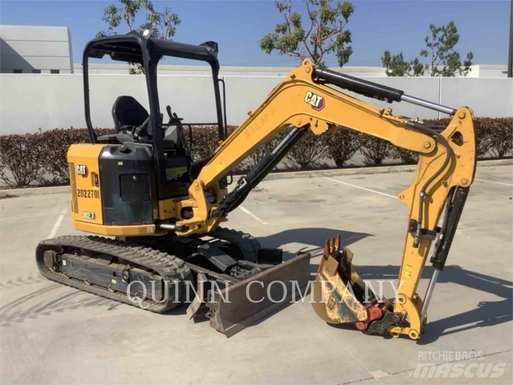 CAT 302.7 Lánctalpas kotrók