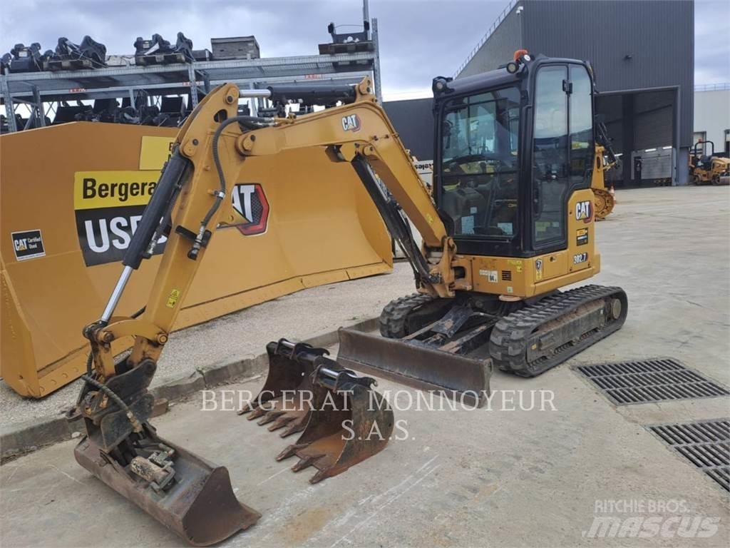CAT 302.7 Lánctalpas kotrók
