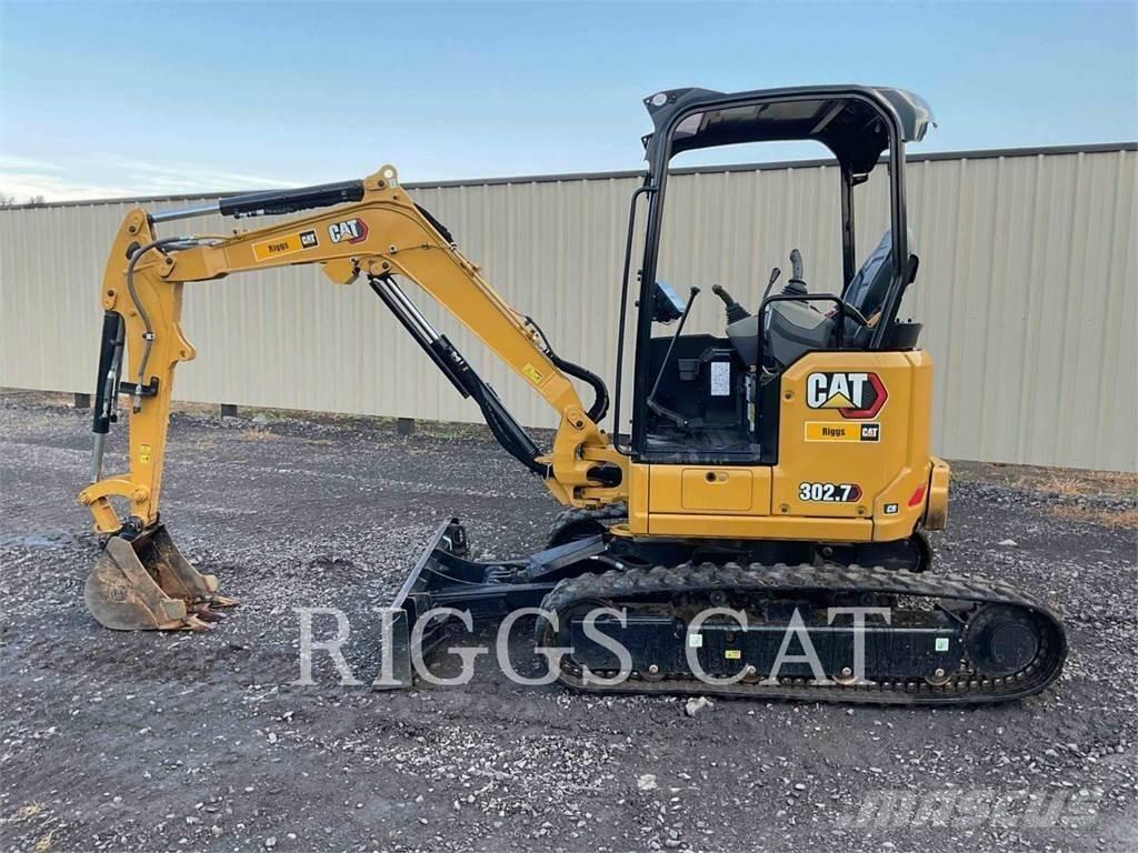 CAT 302.7 Lánctalpas kotrók