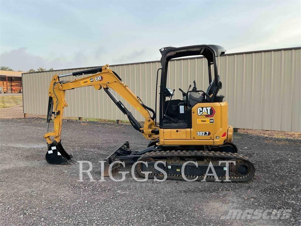 CAT 302.7 Lánctalpas kotrók