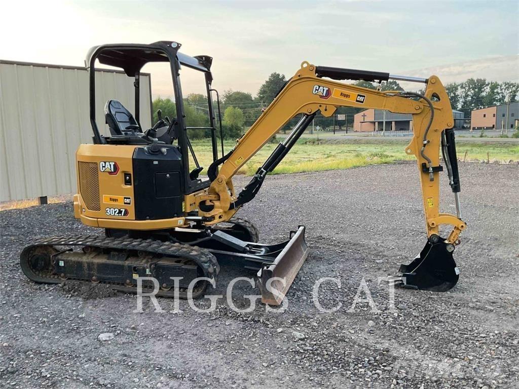 CAT 302.7 Lánctalpas kotrók