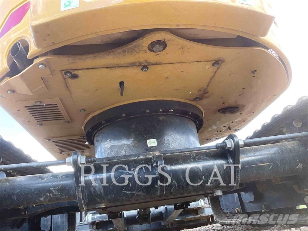 CAT 302.7 Lánctalpas kotrók