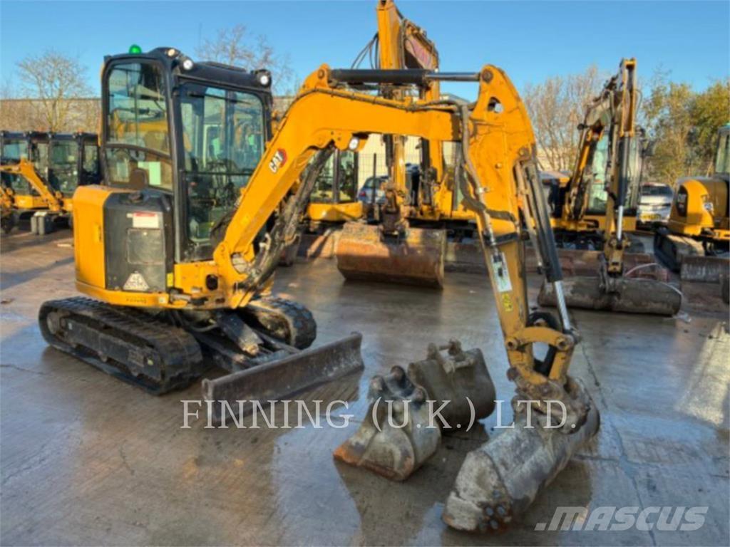 CAT 302.7 Lánctalpas kotrók