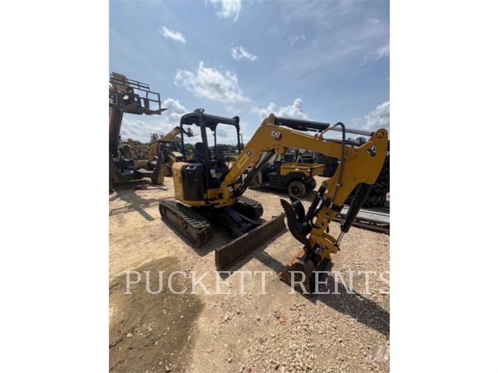 CAT 302.7-07CR Lánctalpas kotrók