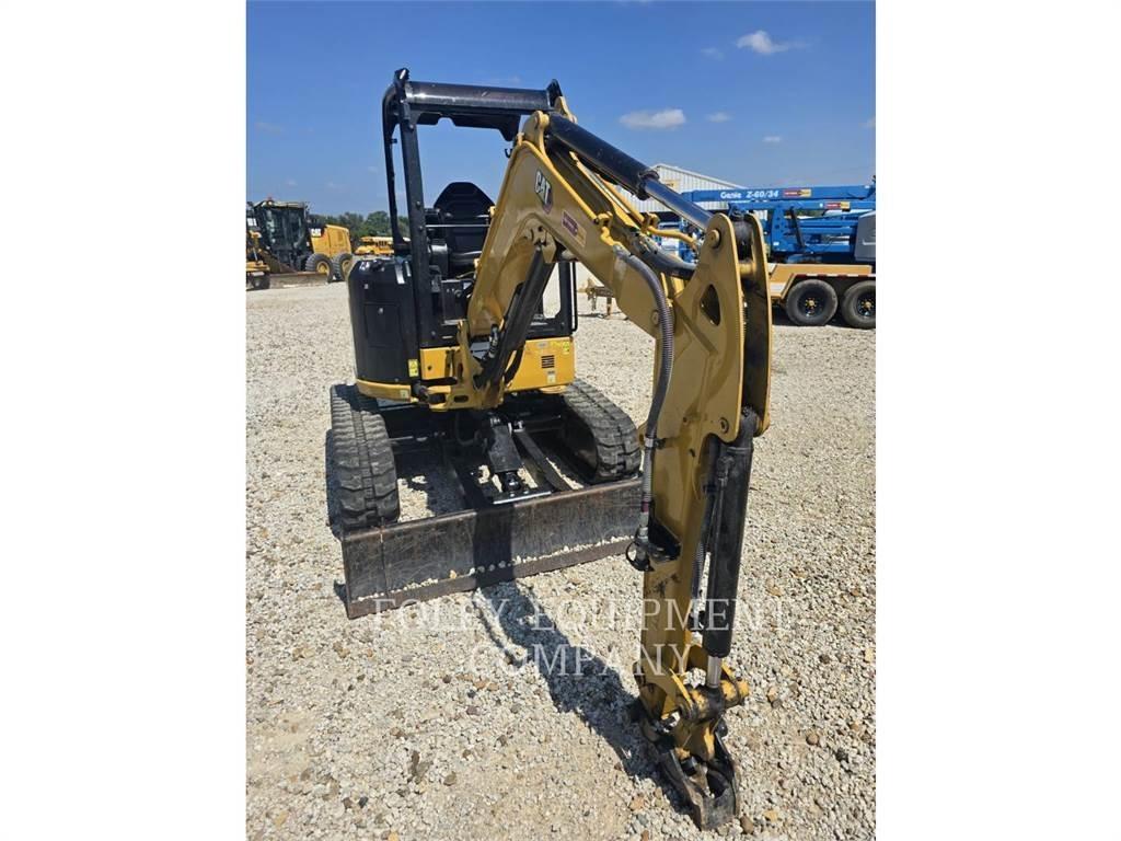 CAT 302.7-07LO Lánctalpas kotrók