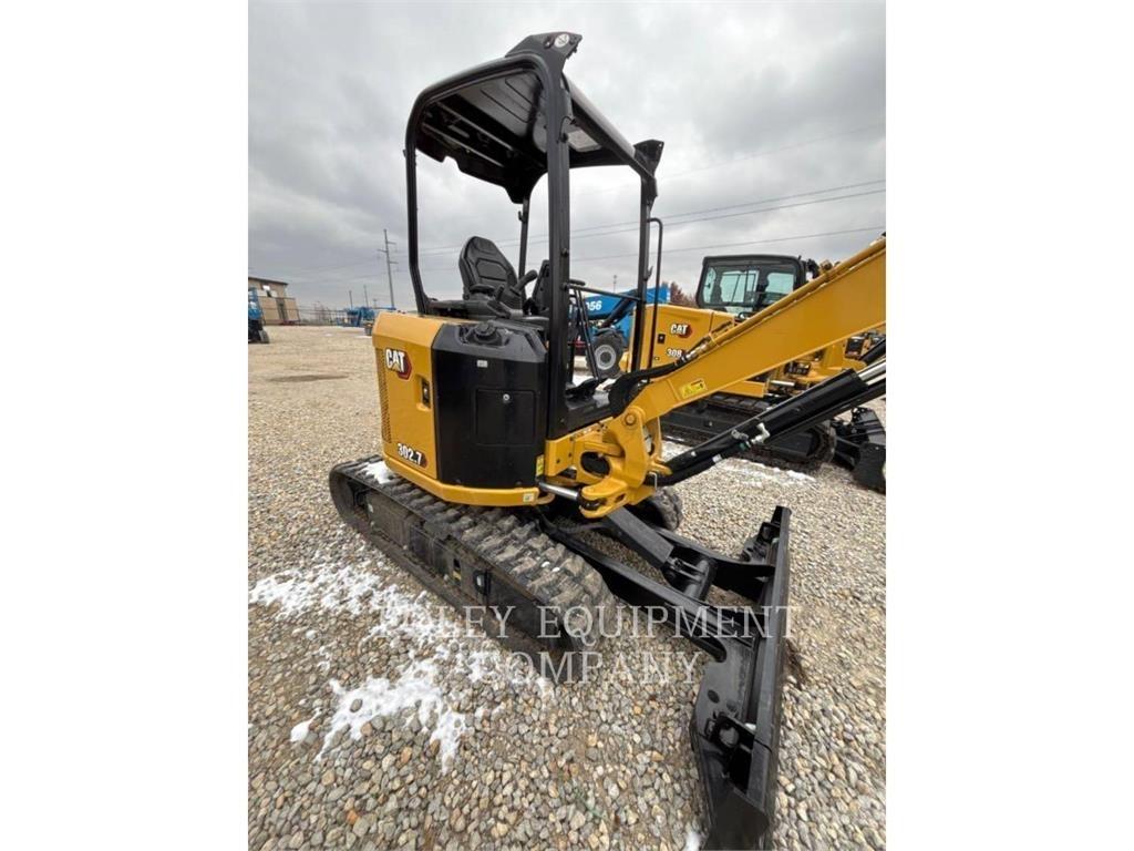 CAT 302.7-07LO Lánctalpas kotrók