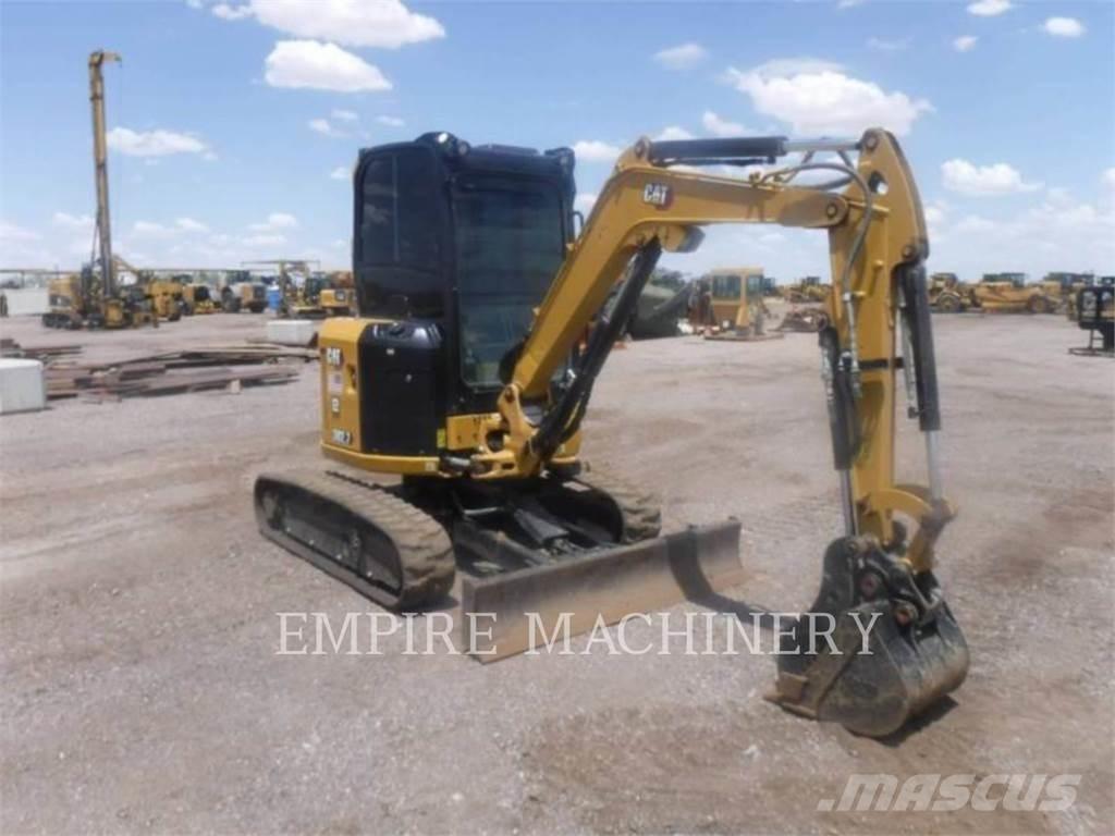 CAT 302.7-7ECA Lánctalpas kotrók