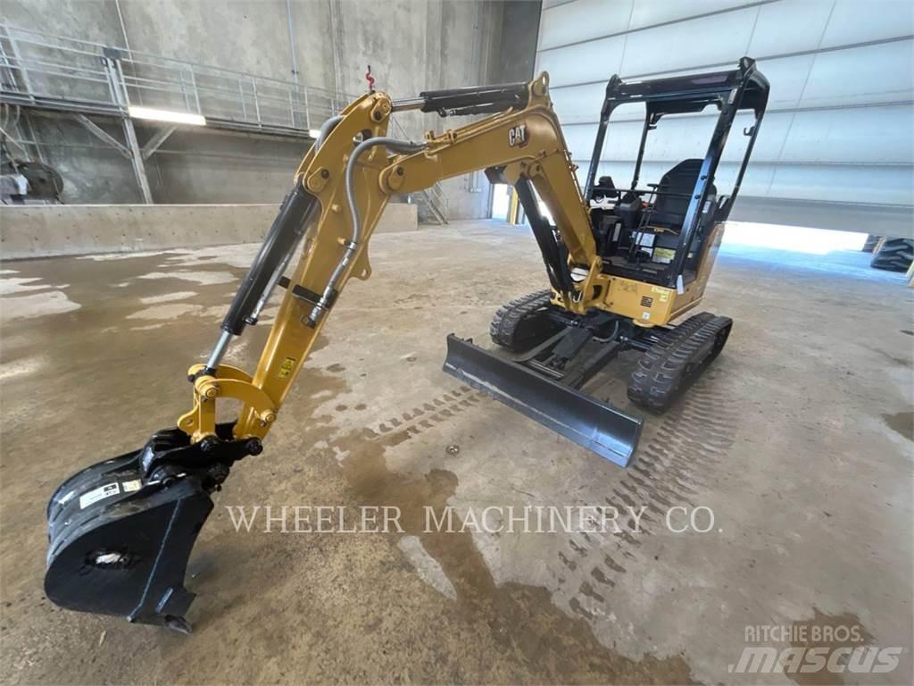 CAT 302.7 C1 Lánctalpas kotrók