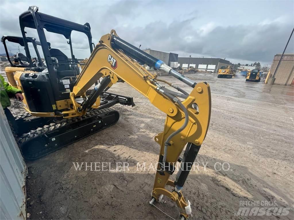 CAT 302.7 C1 Lánctalpas kotrók