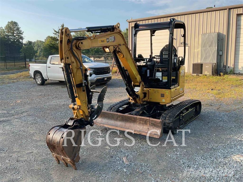 CAT 302.707CR Lánctalpas kotrók