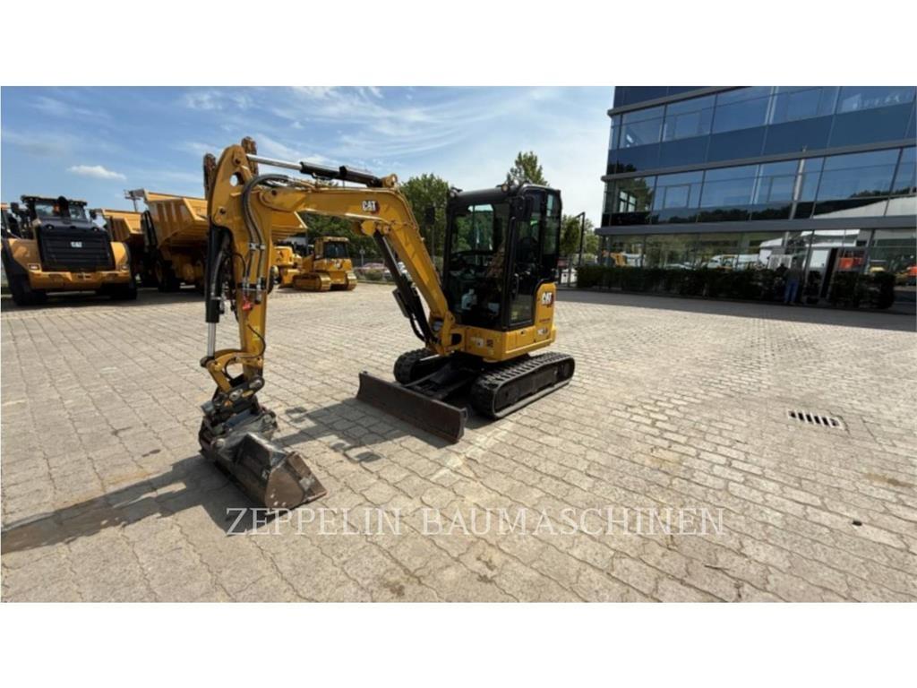 CAT 302.7CR-07 Lánctalpas kotrók