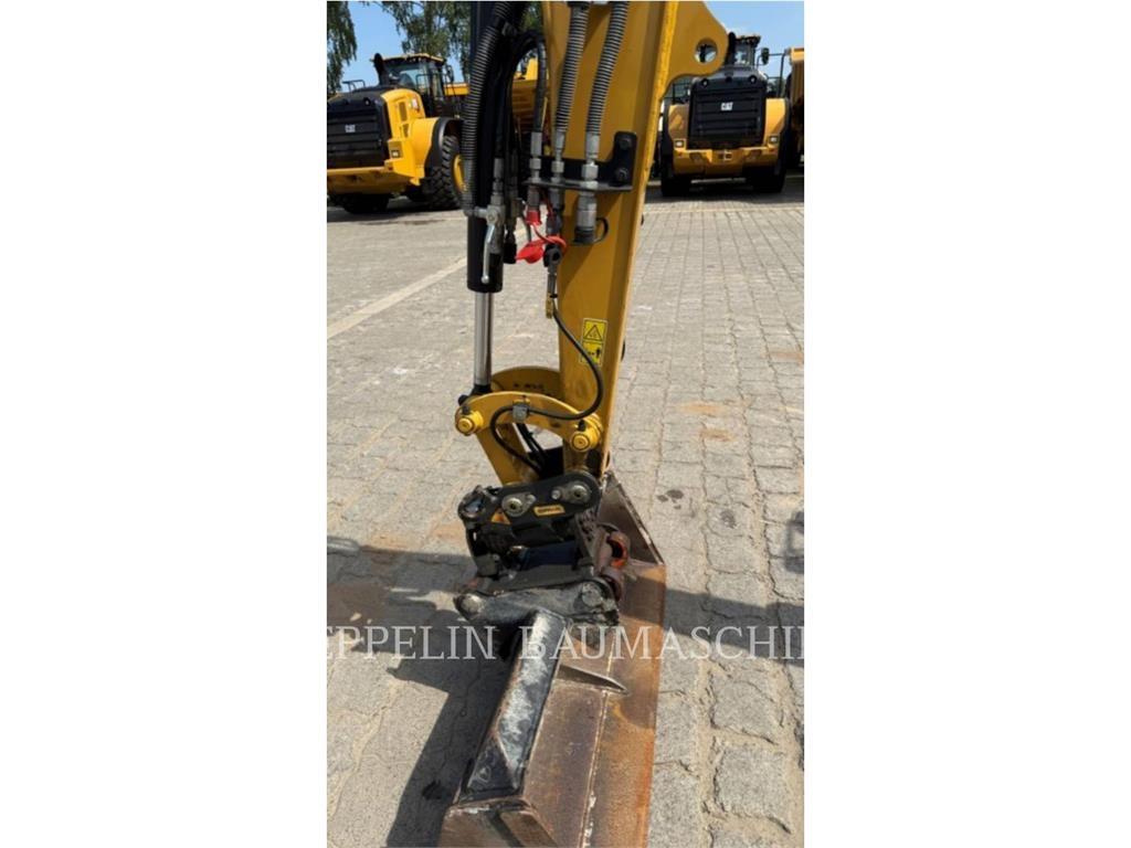 CAT 302.7CR-07 Lánctalpas kotrók