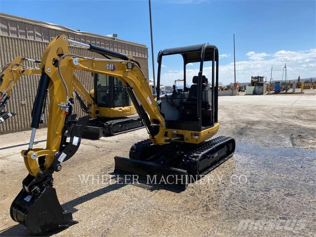 CAT 302.7DC1TH Lánctalpas kotrók