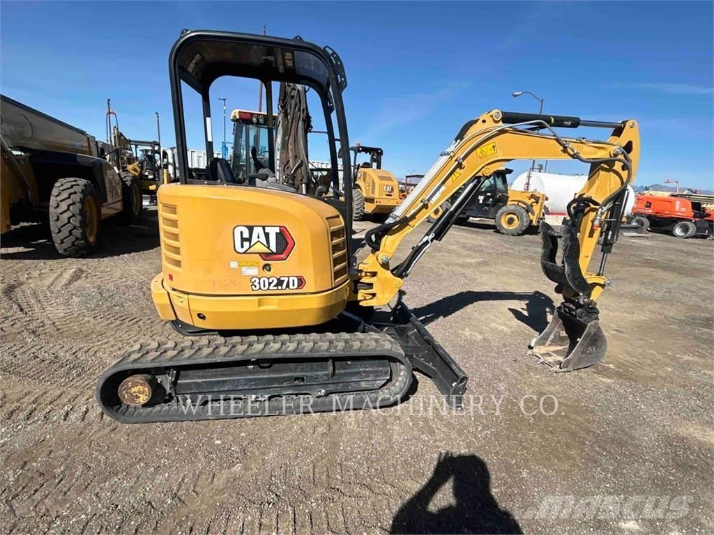 CAT 302.7DC1TH Lánctalpas kotrók