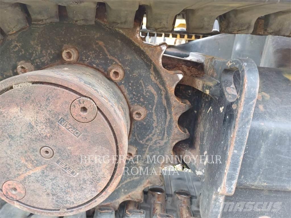 CAT 302.7DCR Lánctalpas kotrók