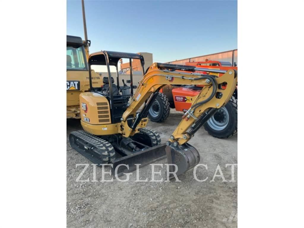 CAT 302.7DCR Lánctalpas kotrók