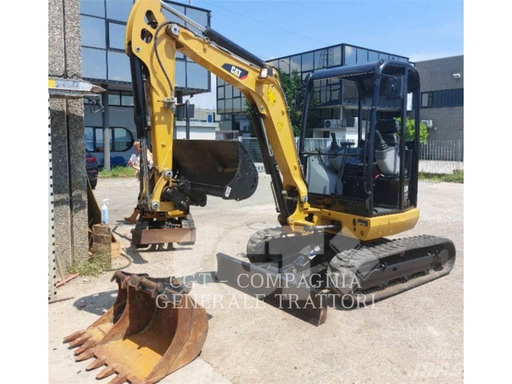 CAT 302.7DCR Lánctalpas kotrók