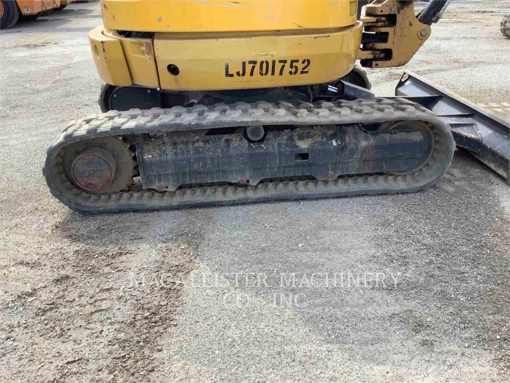 CAT 302.7DCR Lánctalpas kotrók