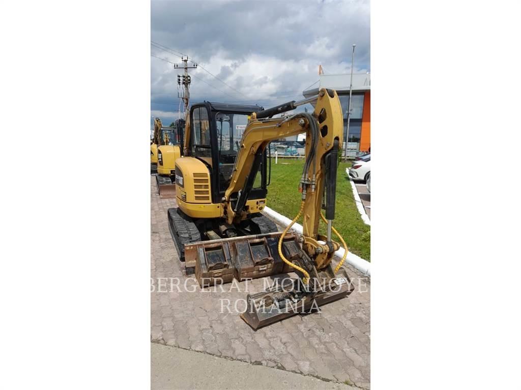 CAT 302.7DCR Lánctalpas kotrók