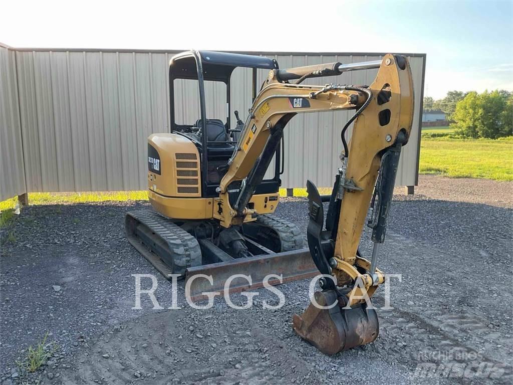 CAT 302.7DCR Lánctalpas kotrók