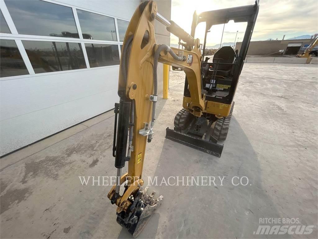 CAT 302 C1 Lánctalpas kotrók