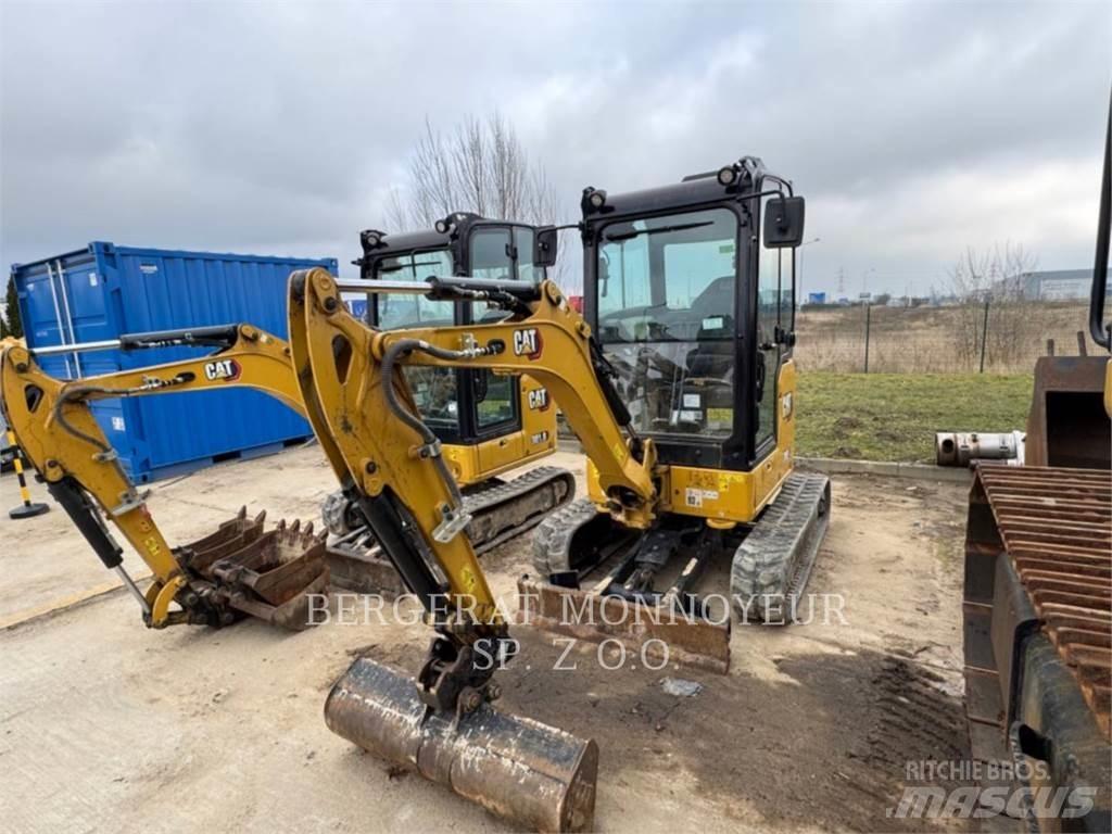 CAT 302CR Lánctalpas kotrók