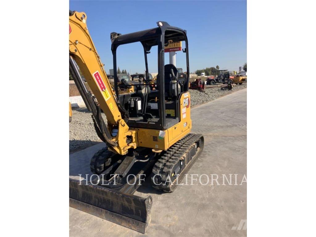CAT 303 Lánctalpas kotrók