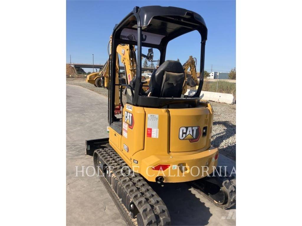 CAT 303 Lánctalpas kotrók