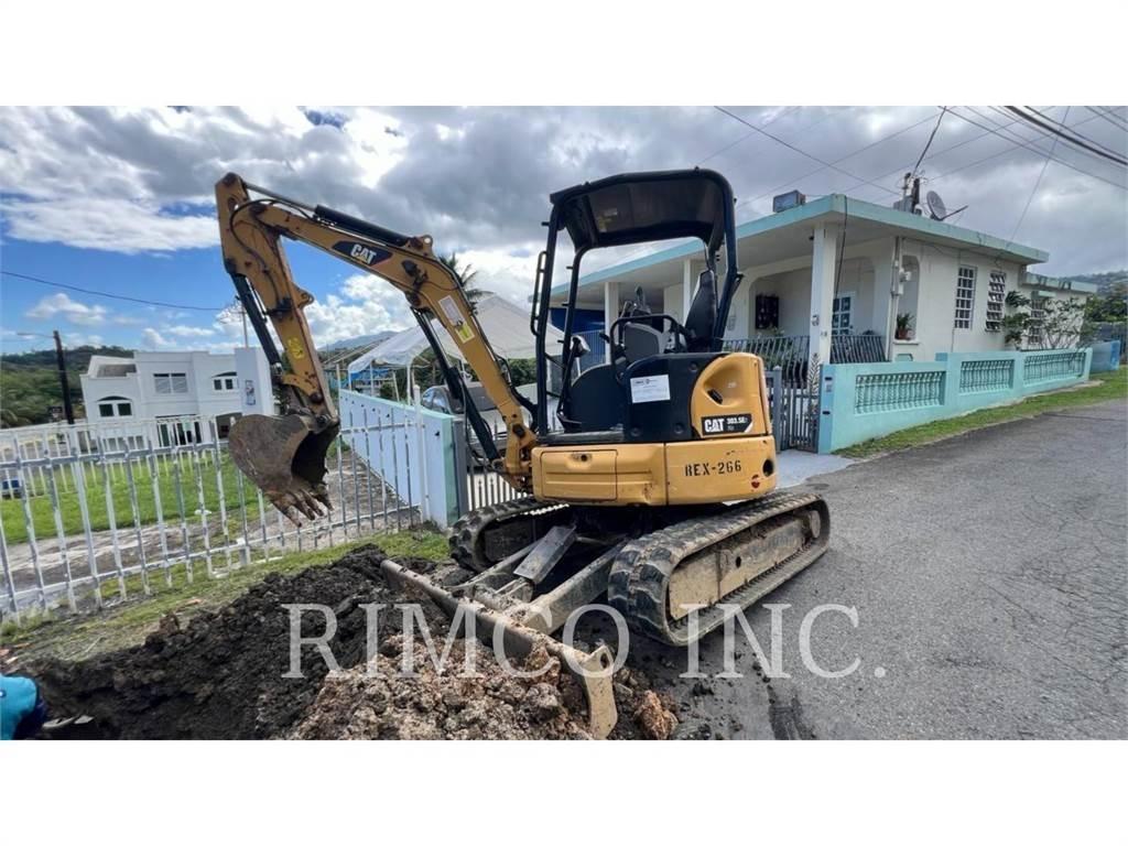 CAT 303.5 Mini kotrók < 7t