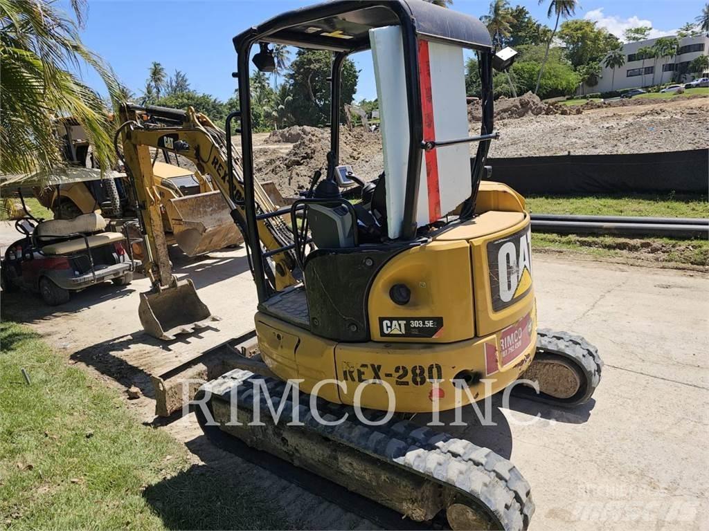 CAT 303.5 Mini kotrók < 7t