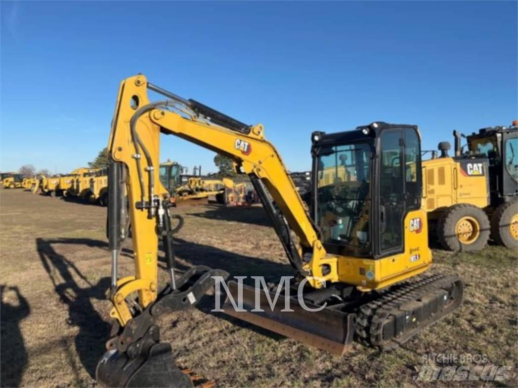 CAT 303.5 Lánctalpas kotrók