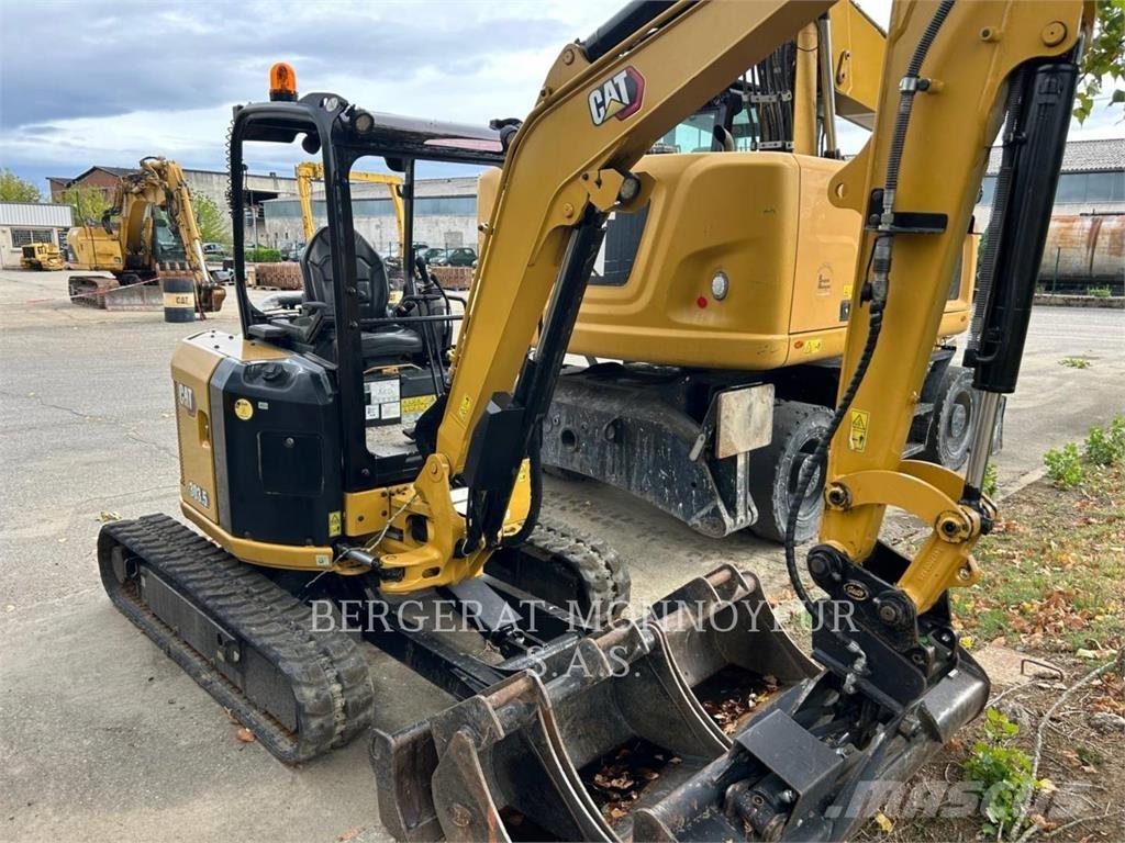 CAT 303.5 Lánctalpas kotrók