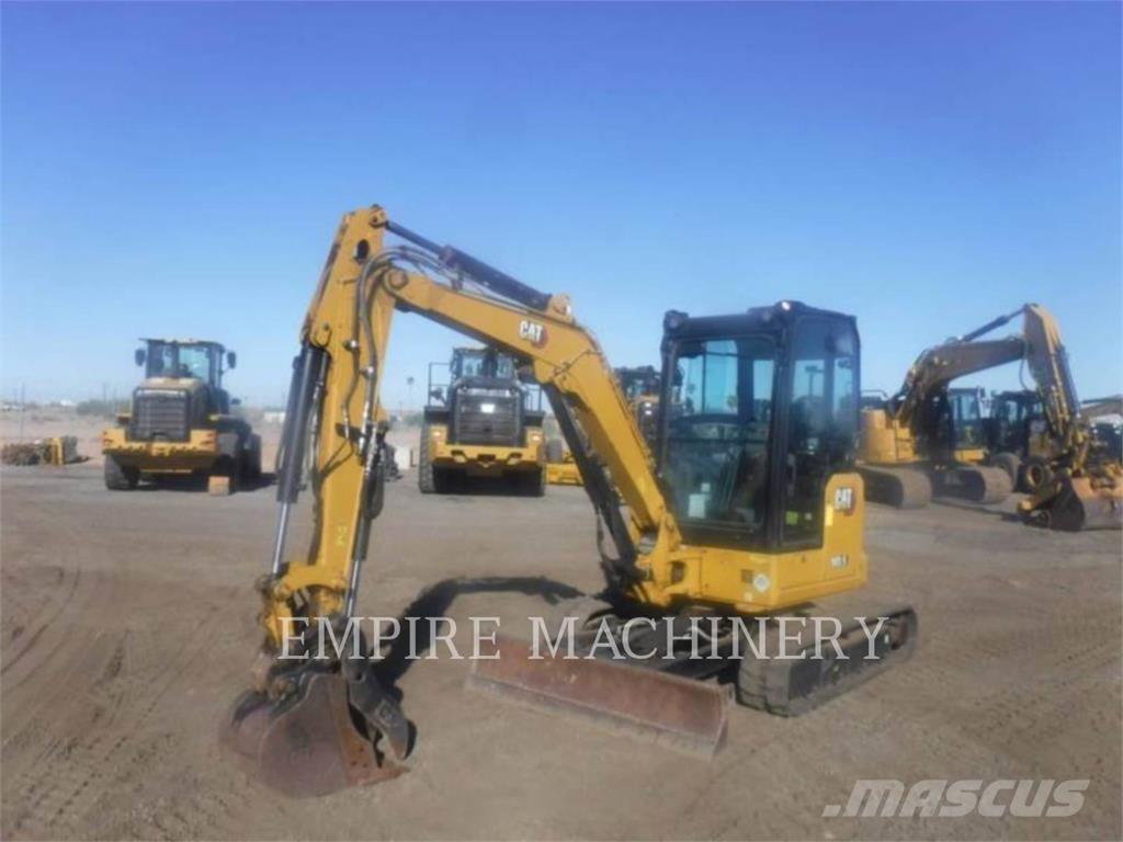 CAT 303.5 Lánctalpas kotrók