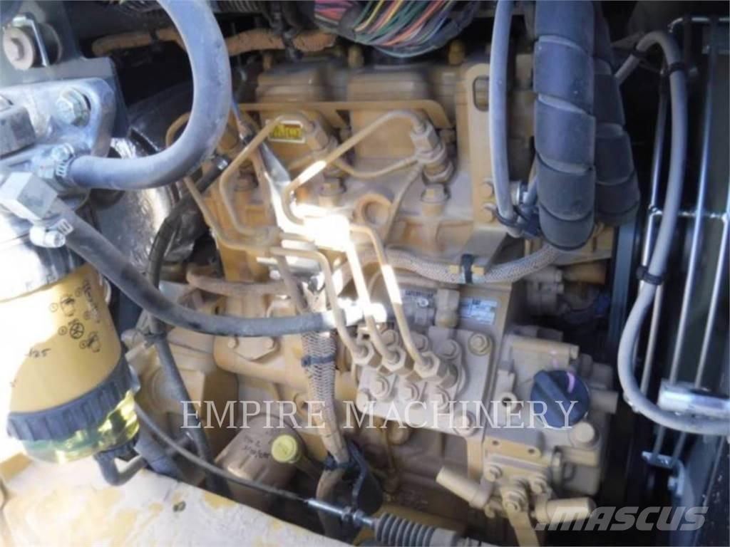 CAT 303.5-07CA Lánctalpas kotrók