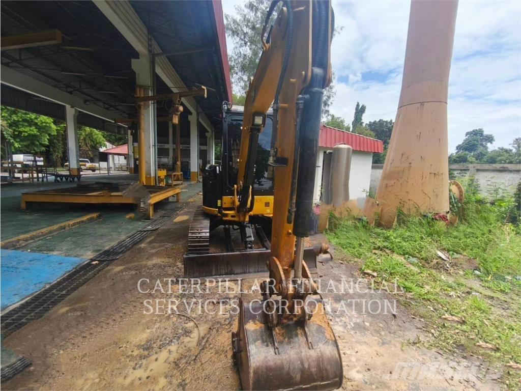 CAT 303.5-07CR Lánctalpas kotrók
