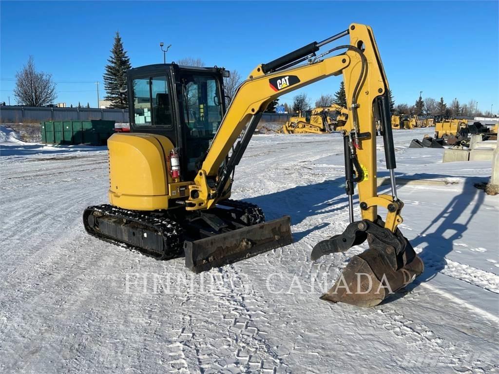 CAT 303.5 E2 Lánctalpas kotrók