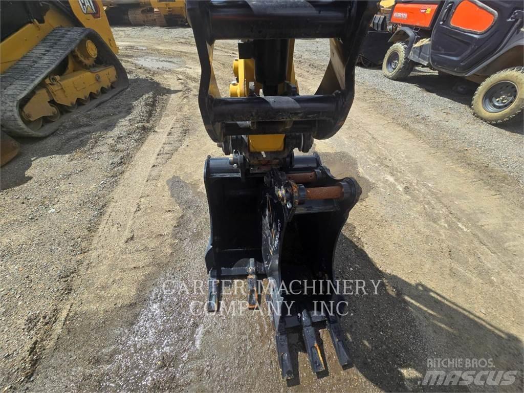 CAT 303.5CR Lánctalpas kotrók