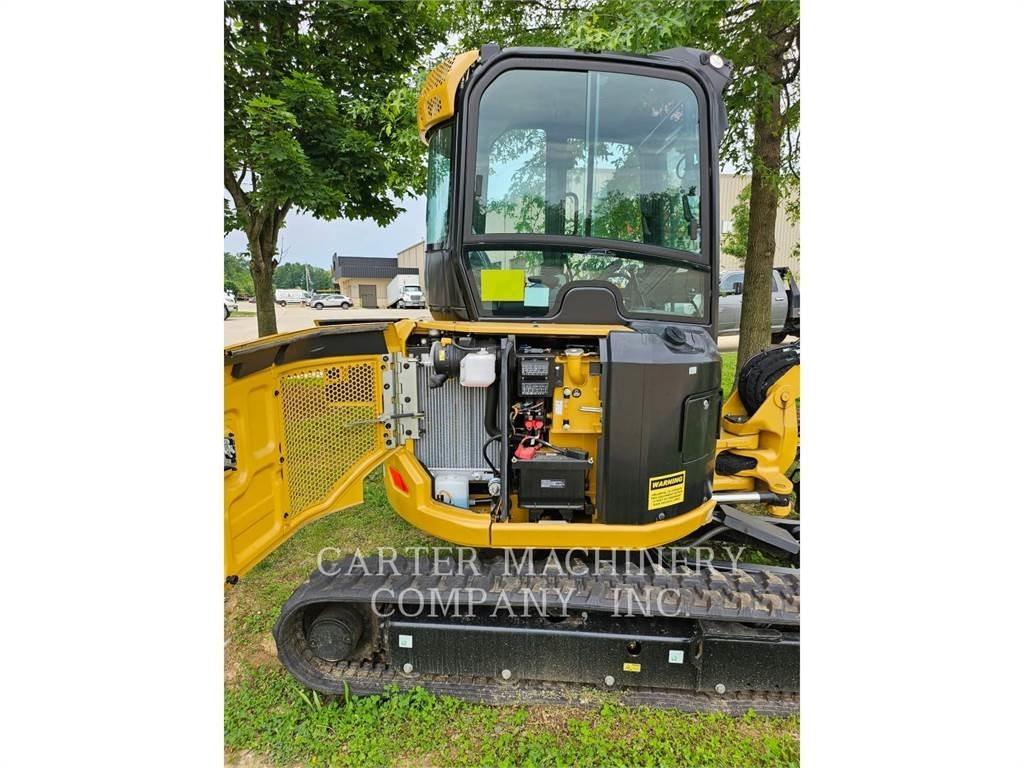 CAT 303.5CR Lánctalpas kotrók