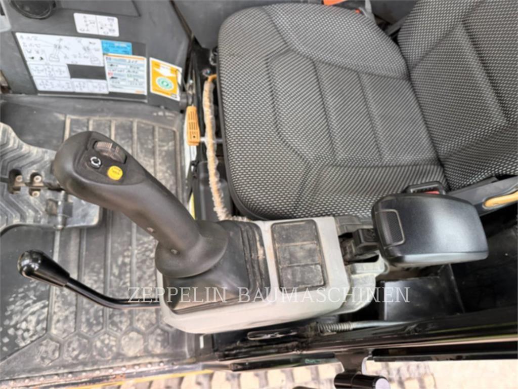 CAT 303.5CR-07 Lánctalpas kotrók